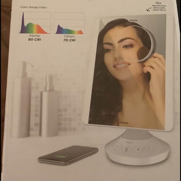 Retails for $100 i-home vanity Bluetooth speaker / mirror - Picture 4 of 11